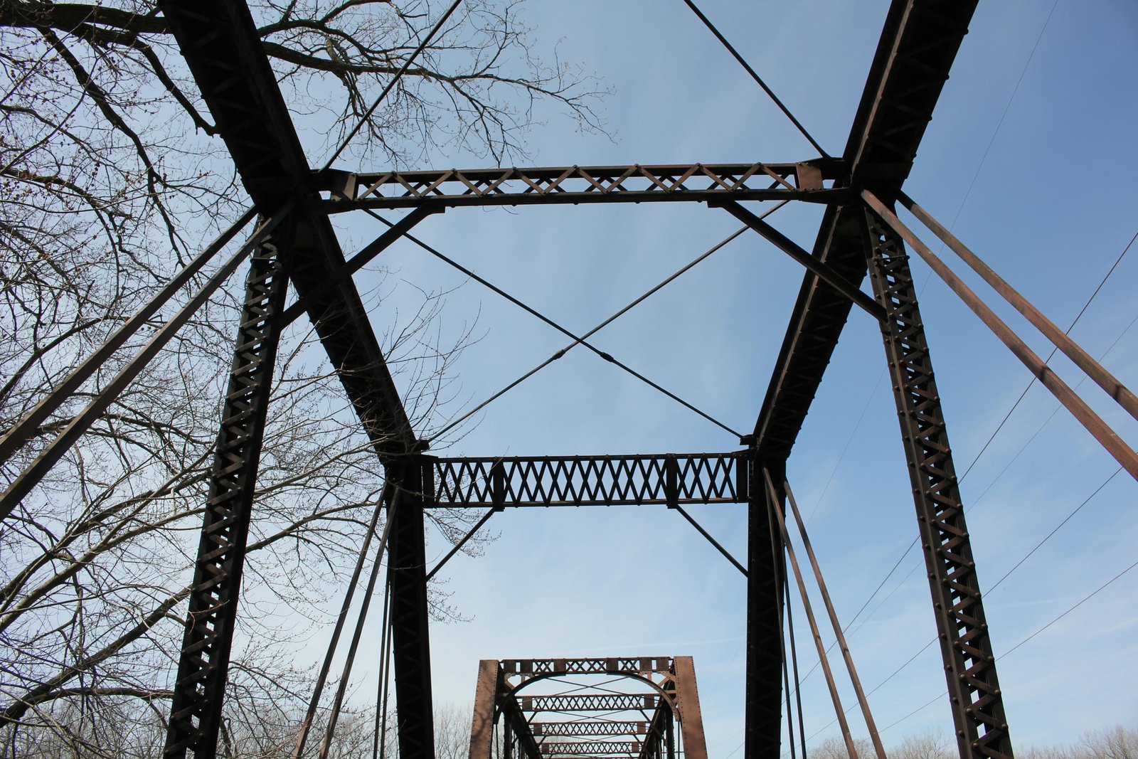 Sway bracing, east span (span #1)